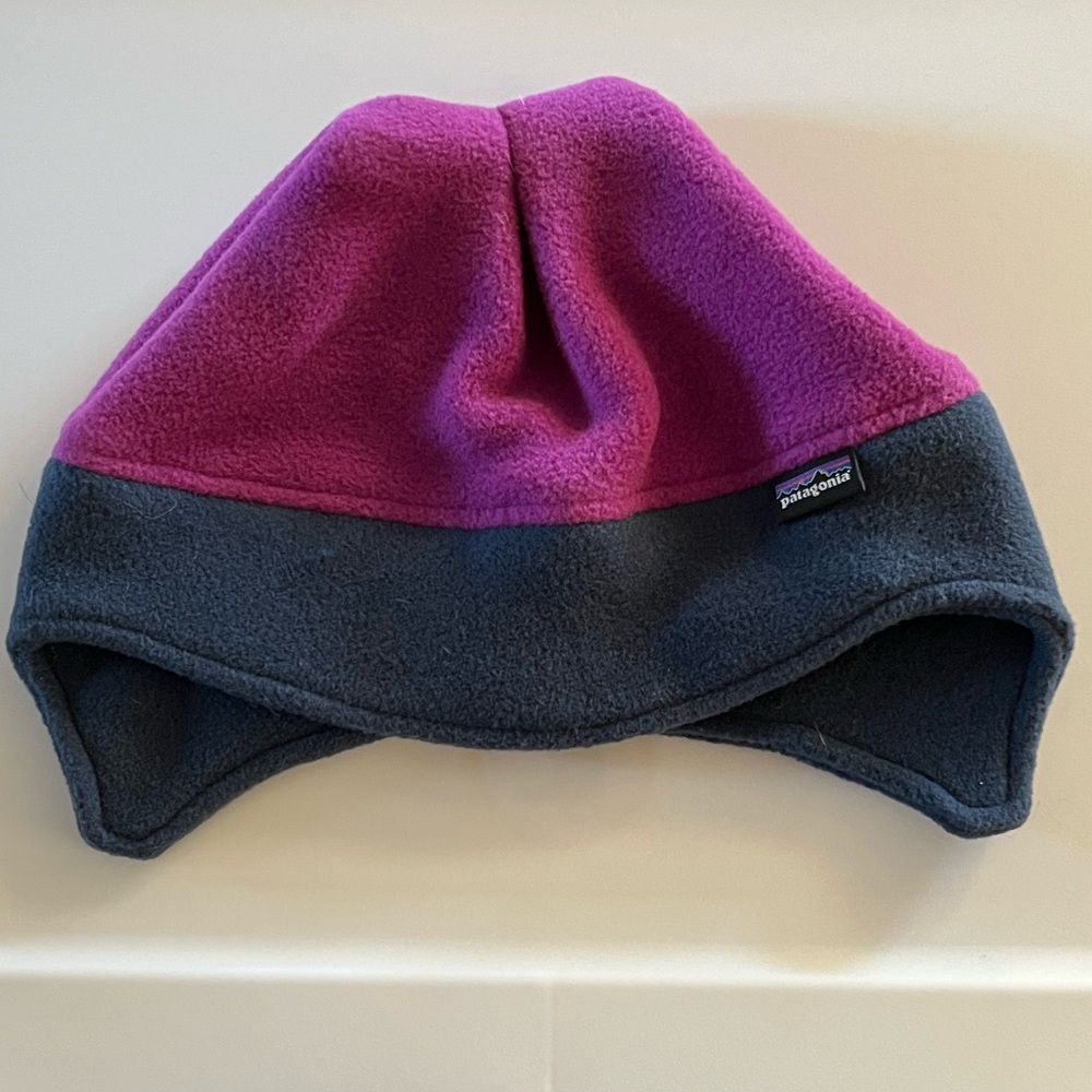 Patagonia Magenta and Charcoal Fleece Hat